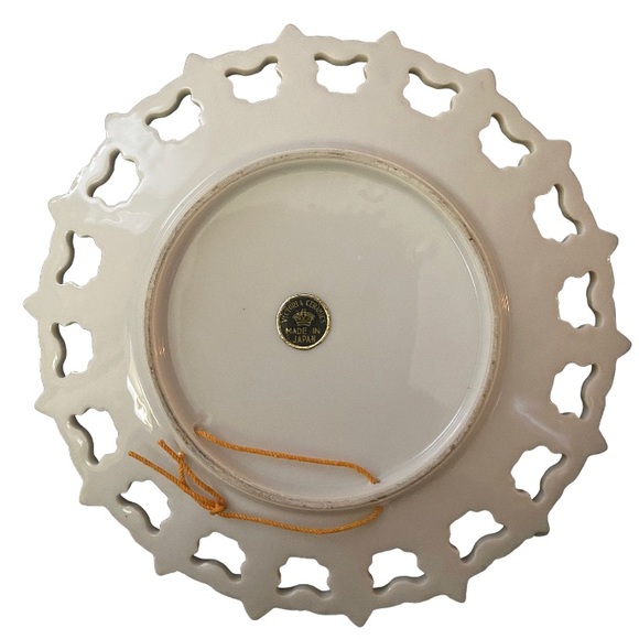 Vintage New Orleans Victoria Ceramics Plate - Picture 2 of 5